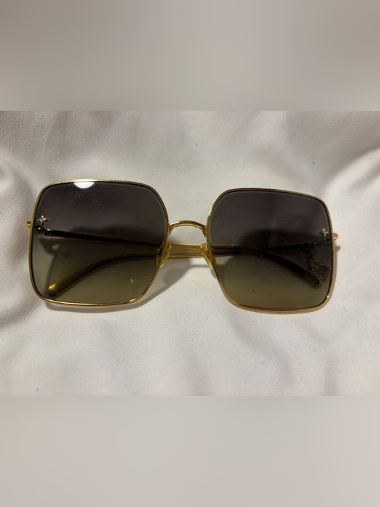 Louis Vuitton Accessories - Louis Vuitton Charm Square Glasses